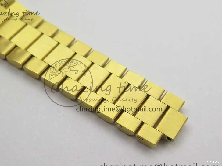 MiroTime 0305 Versatile Daydate 278288 31mm YG EWF Best Edition Green Malachite Dial Crystal Markers on YG President Bracelet ETA 2606